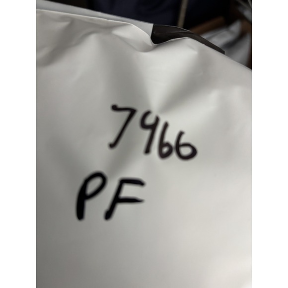 Paradise Found Hawaiian Shirt Men's Medium Atomic Cocktails Black MCM Rayon VTG - Picture 8 of 8